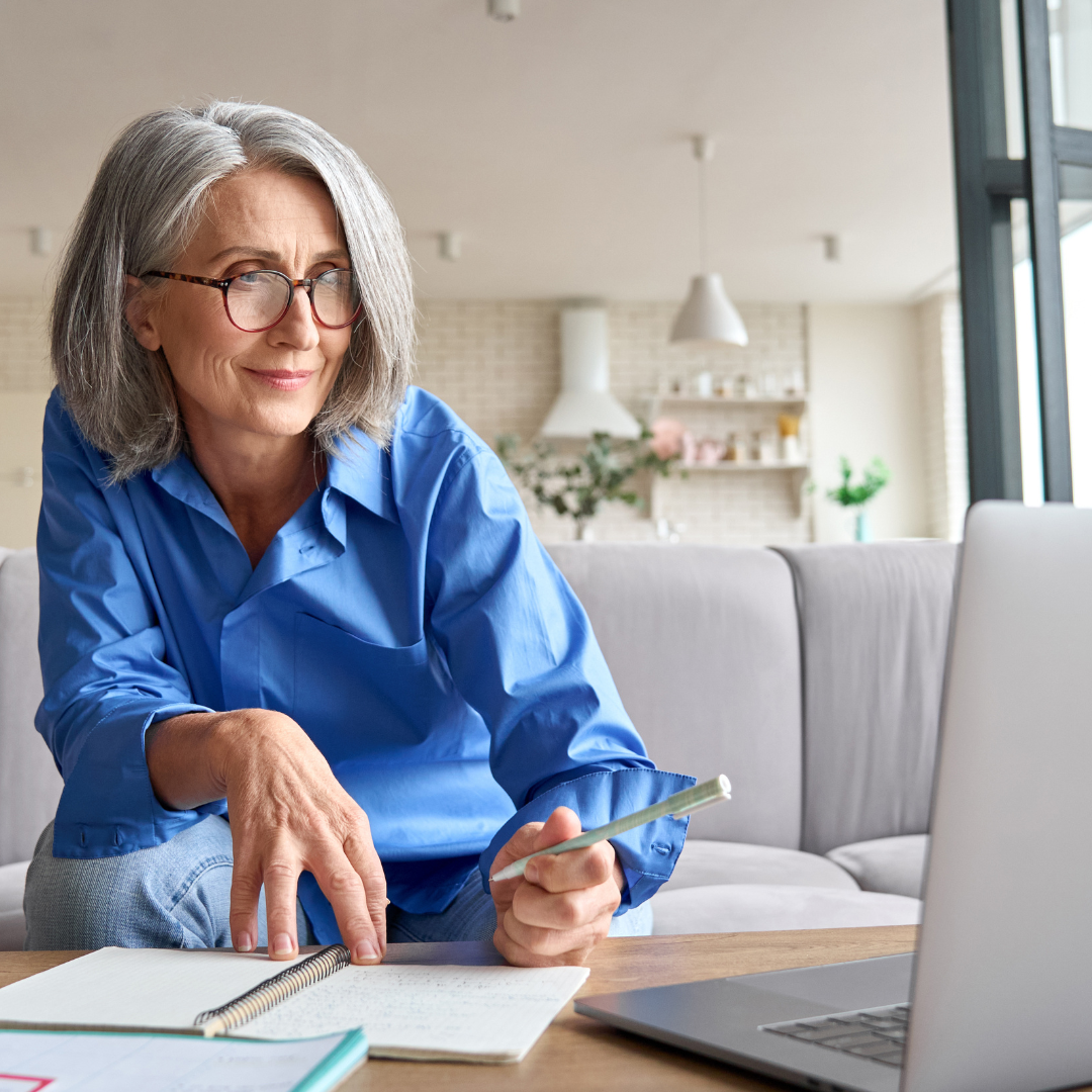 woman on laptop